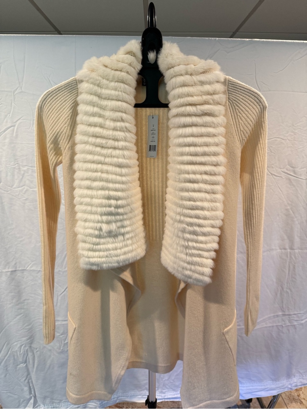Theory Maritza Cardigan in Ivory NWT